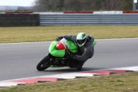 Motorcycle-action-photographs;Trackday-digital-images;event-digital-images;eventdigitalimages;no-limits-trackday;peter-wileman-photography;snetterton;snetterton-circuit-norfolk;snetterton-photographs;trackday;trackday-photos