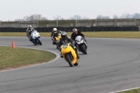 Motorcycle-action-photographs;Trackday-digital-images;event-digital-images;eventdigitalimages;no-limits-trackday;peter-wileman-photography;snetterton;snetterton-circuit-norfolk;snetterton-photographs;trackday;trackday-photos