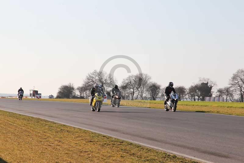 Motorcycle action photographs;Trackday digital images;event digital images;eventdigitalimages;no limits trackday;peter wileman photography;snetterton;snetterton circuit norfolk;snetterton photographs;trackday;trackday photos
