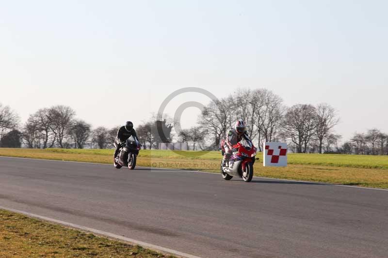 Motorcycle action photographs;Trackday digital images;event digital images;eventdigitalimages;no limits trackday;peter wileman photography;snetterton;snetterton circuit norfolk;snetterton photographs;trackday;trackday photos