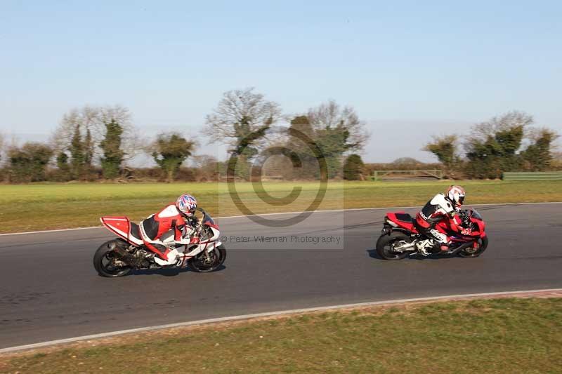 Motorcycle action photographs;Trackday digital images;event digital images;eventdigitalimages;no limits trackday;peter wileman photography;snetterton;snetterton circuit norfolk;snetterton photographs;trackday;trackday photos