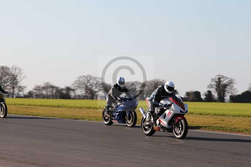 Motorcycle action photographs;Trackday digital images;event digital images;eventdigitalimages;no limits trackday;peter wileman photography;snetterton;snetterton circuit norfolk;snetterton photographs;trackday;trackday photos