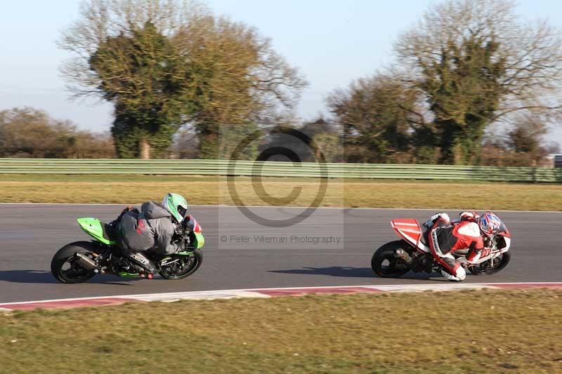 Motorcycle action photographs;Trackday digital images;event digital images;eventdigitalimages;no limits trackday;peter wileman photography;snetterton;snetterton circuit norfolk;snetterton photographs;trackday;trackday photos