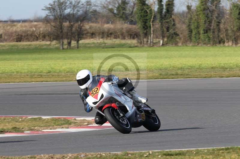 Motorcycle action photographs;Trackday digital images;event digital images;eventdigitalimages;no limits trackday;peter wileman photography;snetterton;snetterton circuit norfolk;snetterton photographs;trackday;trackday photos