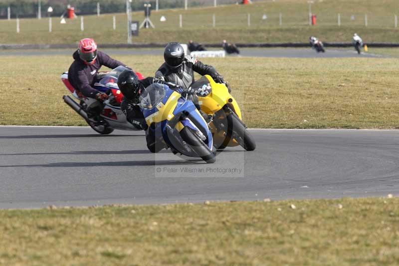 Motorcycle action photographs;Trackday digital images;event digital images;eventdigitalimages;no limits trackday;peter wileman photography;snetterton;snetterton circuit norfolk;snetterton photographs;trackday;trackday photos