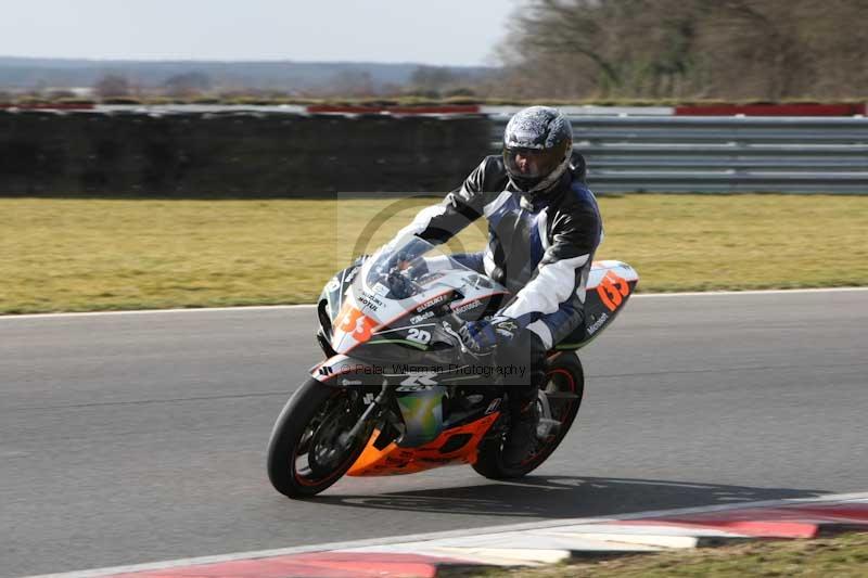 Motorcycle action photographs;Trackday digital images;event digital images;eventdigitalimages;no limits trackday;peter wileman photography;snetterton;snetterton circuit norfolk;snetterton photographs;trackday;trackday photos