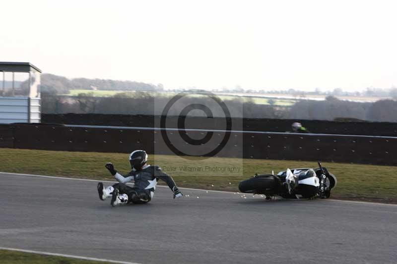 Motorcycle action photographs;Trackday digital images;event digital images;eventdigitalimages;no limits trackday;peter wileman photography;snetterton;snetterton circuit norfolk;snetterton photographs;trackday;trackday photos