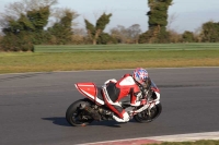Motorcycle-action-photographs;Trackday-digital-images;event-digital-images;eventdigitalimages;no-limits-trackday;peter-wileman-photography;snetterton;snetterton-circuit-norfolk;snetterton-photographs;trackday;trackday-photos