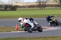 Motorcycle-action-photographs;Trackday-digital-images;event-digital-images;eventdigitalimages;no-limits-trackday;peter-wileman-photography;snetterton;snetterton-circuit-norfolk;snetterton-photographs;trackday;trackday-photos