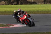 Motorcycle-action-photographs;Trackday-digital-images;event-digital-images;eventdigitalimages;no-limits-trackday;peter-wileman-photography;snetterton;snetterton-circuit-norfolk;snetterton-photographs;trackday;trackday-photos