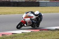 Motorcycle-action-photographs;Trackday-digital-images;event-digital-images;eventdigitalimages;no-limits-trackday;peter-wileman-photography;snetterton;snetterton-circuit-norfolk;snetterton-photographs;trackday;trackday-photos