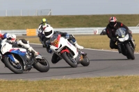 Motorcycle-action-photographs;Trackday-digital-images;event-digital-images;eventdigitalimages;no-limits-trackday;peter-wileman-photography;snetterton;snetterton-circuit-norfolk;snetterton-photographs;trackday;trackday-photos