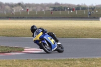 Motorcycle-action-photographs;Trackday-digital-images;event-digital-images;eventdigitalimages;no-limits-trackday;peter-wileman-photography;snetterton;snetterton-circuit-norfolk;snetterton-photographs;trackday;trackday-photos