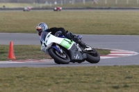 Motorcycle-action-photographs;Trackday-digital-images;event-digital-images;eventdigitalimages;no-limits-trackday;peter-wileman-photography;snetterton;snetterton-circuit-norfolk;snetterton-photographs;trackday;trackday-photos