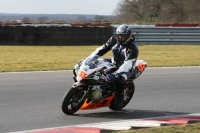 Motorcycle-action-photographs;Trackday-digital-images;event-digital-images;eventdigitalimages;no-limits-trackday;peter-wileman-photography;snetterton;snetterton-circuit-norfolk;snetterton-photographs;trackday;trackday-photos