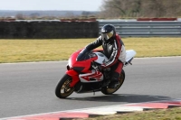 Motorcycle-action-photographs;Trackday-digital-images;event-digital-images;eventdigitalimages;no-limits-trackday;peter-wileman-photography;snetterton;snetterton-circuit-norfolk;snetterton-photographs;trackday;trackday-photos