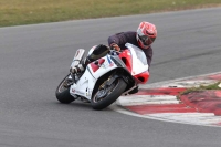 Motorcycle-action-photographs;Trackday-digital-images;event-digital-images;eventdigitalimages;no-limits-trackday;peter-wileman-photography;snetterton;snetterton-circuit-norfolk;snetterton-photographs;trackday;trackday-photos