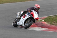 Motorcycle-action-photographs;Trackday-digital-images;event-digital-images;eventdigitalimages;no-limits-trackday;peter-wileman-photography;snetterton;snetterton-circuit-norfolk;snetterton-photographs;trackday;trackday-photos