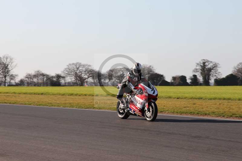 Motorcycle action photographs;Trackday digital images;event digital images;eventdigitalimages;no limits trackday;peter wileman photography;snetterton;snetterton circuit norfolk;snetterton photographs;trackday;trackday photos