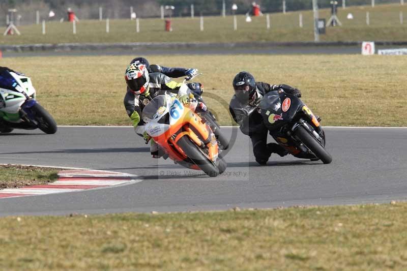 Motorcycle action photographs;Trackday digital images;event digital images;eventdigitalimages;no limits trackday;peter wileman photography;snetterton;snetterton circuit norfolk;snetterton photographs;trackday;trackday photos
