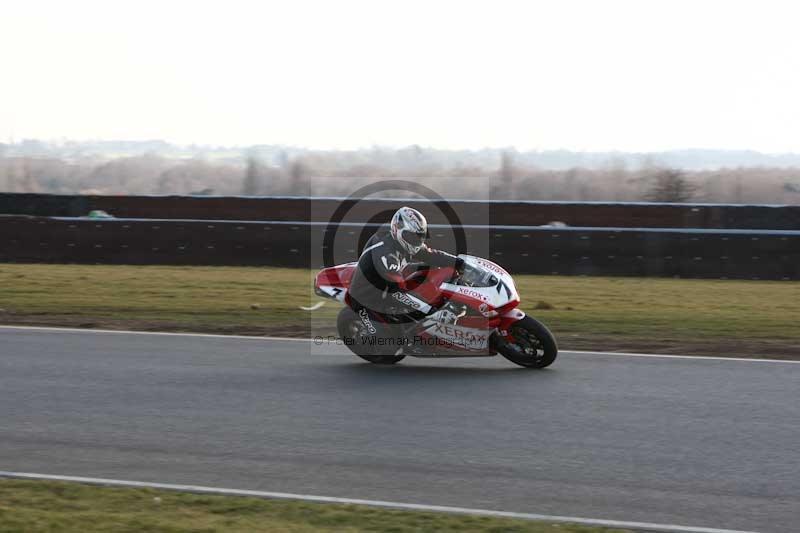 Motorcycle action photographs;Trackday digital images;event digital images;eventdigitalimages;no limits trackday;peter wileman photography;snetterton;snetterton circuit norfolk;snetterton photographs;trackday;trackday photos