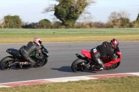 Motorcycle-action-photographs;Trackday-digital-images;event-digital-images;eventdigitalimages;no-limits-trackday;peter-wileman-photography;snetterton;snetterton-circuit-norfolk;snetterton-photographs;trackday;trackday-photos