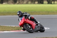 Motorcycle-action-photographs;Trackday-digital-images;event-digital-images;eventdigitalimages;no-limits-trackday;peter-wileman-photography;snetterton;snetterton-circuit-norfolk;snetterton-photographs;trackday;trackday-photos