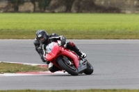 Motorcycle-action-photographs;Trackday-digital-images;event-digital-images;eventdigitalimages;no-limits-trackday;peter-wileman-photography;snetterton;snetterton-circuit-norfolk;snetterton-photographs;trackday;trackday-photos