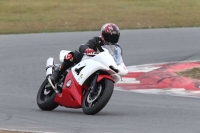 Motorcycle-action-photographs;Trackday-digital-images;event-digital-images;eventdigitalimages;no-limits-trackday;peter-wileman-photography;snetterton;snetterton-circuit-norfolk;snetterton-photographs;trackday;trackday-photos