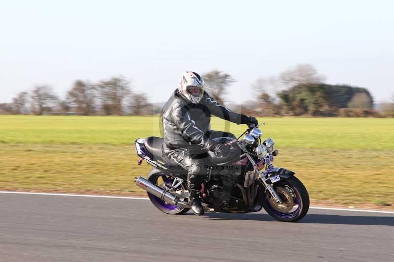 Motorcycle action photographs;Trackday digital images;event digital images;eventdigitalimages;no limits trackday;peter wileman photography;snetterton;snetterton circuit norfolk;snetterton photographs;trackday;trackday photos