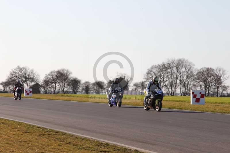 Motorcycle action photographs;Trackday digital images;event digital images;eventdigitalimages;no limits trackday;peter wileman photography;snetterton;snetterton circuit norfolk;snetterton photographs;trackday;trackday photos