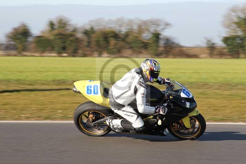 Motorcycle action photographs;Trackday digital images;event digital images;eventdigitalimages;no limits trackday;peter wileman photography;snetterton;snetterton circuit norfolk;snetterton photographs;trackday;trackday photos