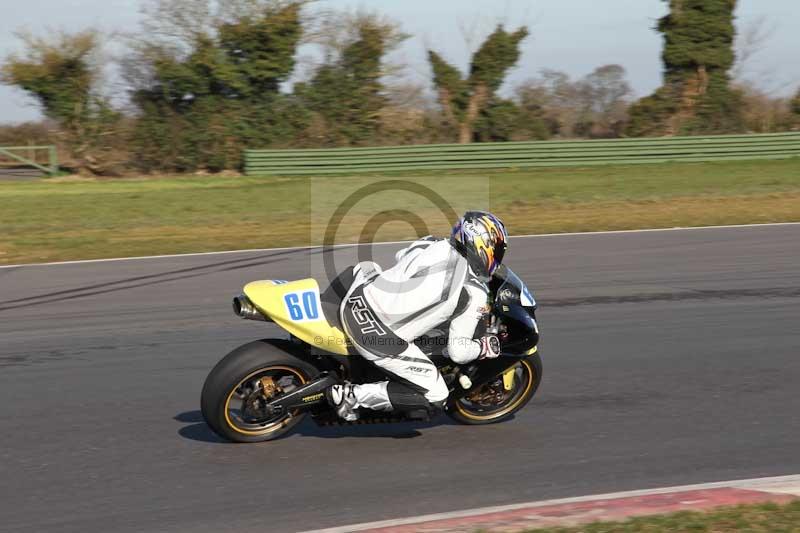 Motorcycle action photographs;Trackday digital images;event digital images;eventdigitalimages;no limits trackday;peter wileman photography;snetterton;snetterton circuit norfolk;snetterton photographs;trackday;trackday photos