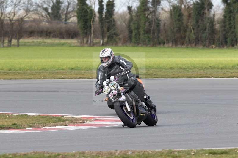Motorcycle action photographs;Trackday digital images;event digital images;eventdigitalimages;no limits trackday;peter wileman photography;snetterton;snetterton circuit norfolk;snetterton photographs;trackday;trackday photos