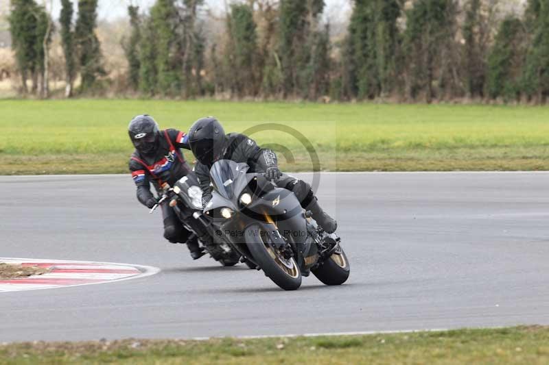 Motorcycle action photographs;Trackday digital images;event digital images;eventdigitalimages;no limits trackday;peter wileman photography;snetterton;snetterton circuit norfolk;snetterton photographs;trackday;trackday photos