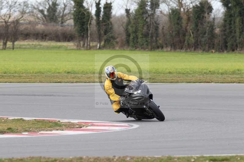 Motorcycle action photographs;Trackday digital images;event digital images;eventdigitalimages;no limits trackday;peter wileman photography;snetterton;snetterton circuit norfolk;snetterton photographs;trackday;trackday photos