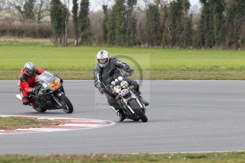 Motorcycle action photographs;Trackday digital images;event digital images;eventdigitalimages;no limits trackday;peter wileman photography;snetterton;snetterton circuit norfolk;snetterton photographs;trackday;trackday photos
