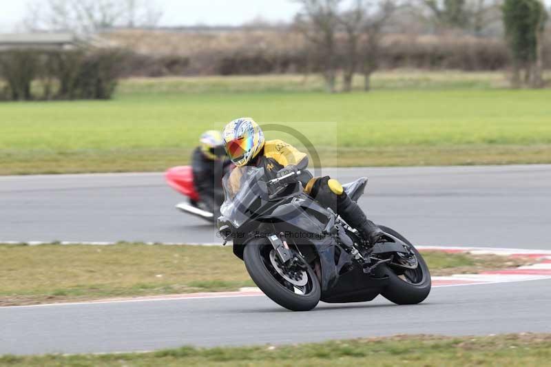 Motorcycle action photographs;Trackday digital images;event digital images;eventdigitalimages;no limits trackday;peter wileman photography;snetterton;snetterton circuit norfolk;snetterton photographs;trackday;trackday photos