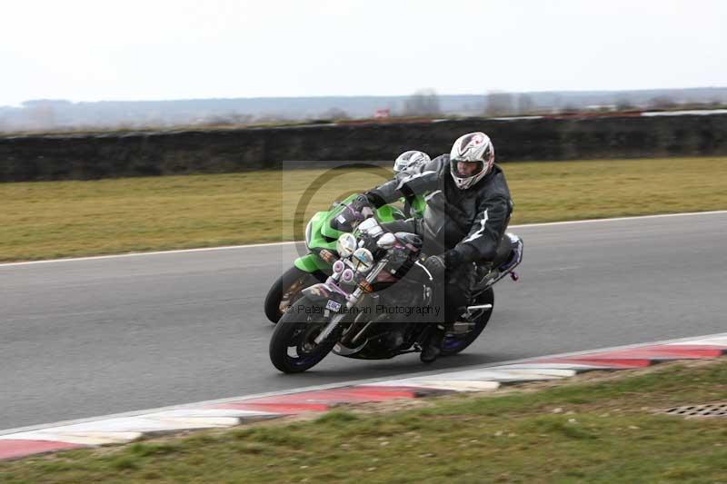Motorcycle action photographs;Trackday digital images;event digital images;eventdigitalimages;no limits trackday;peter wileman photography;snetterton;snetterton circuit norfolk;snetterton photographs;trackday;trackday photos