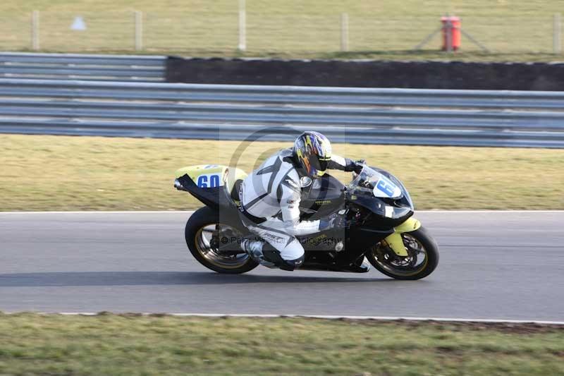 Motorcycle action photographs;Trackday digital images;event digital images;eventdigitalimages;no limits trackday;peter wileman photography;snetterton;snetterton circuit norfolk;snetterton photographs;trackday;trackday photos