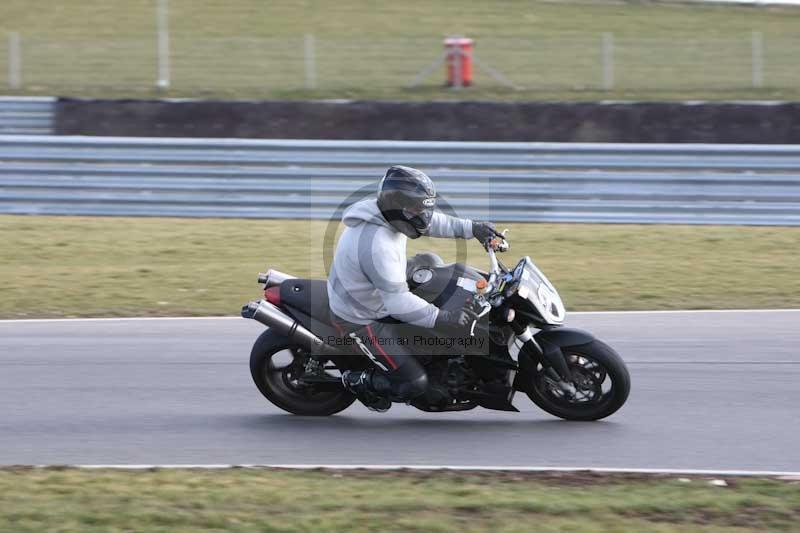 Motorcycle action photographs;Trackday digital images;event digital images;eventdigitalimages;no limits trackday;peter wileman photography;snetterton;snetterton circuit norfolk;snetterton photographs;trackday;trackday photos
