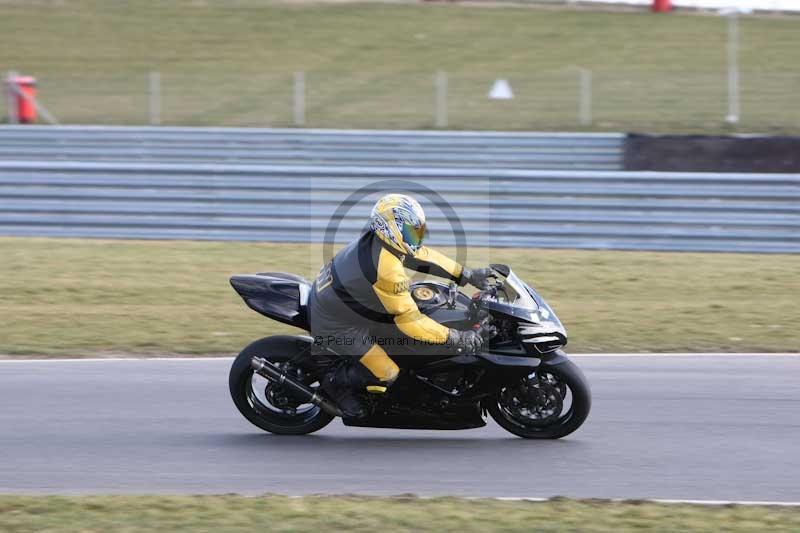 Motorcycle action photographs;Trackday digital images;event digital images;eventdigitalimages;no limits trackday;peter wileman photography;snetterton;snetterton circuit norfolk;snetterton photographs;trackday;trackday photos