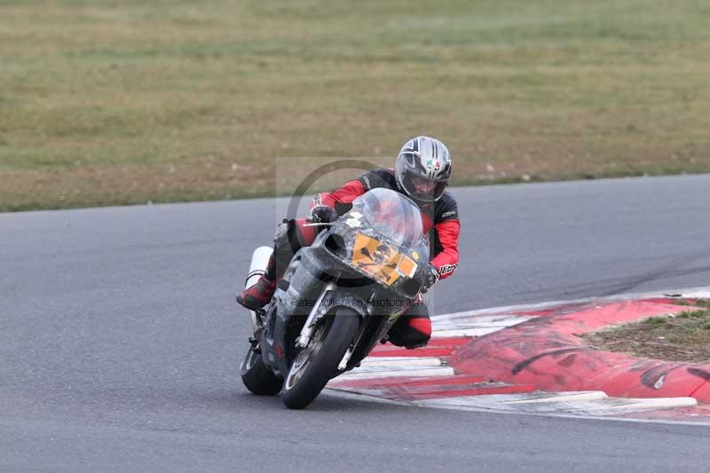 Motorcycle action photographs;Trackday digital images;event digital images;eventdigitalimages;no limits trackday;peter wileman photography;snetterton;snetterton circuit norfolk;snetterton photographs;trackday;trackday photos
