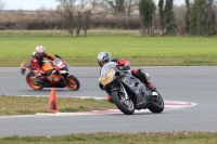 Motorcycle-action-photographs;Trackday-digital-images;event-digital-images;eventdigitalimages;no-limits-trackday;peter-wileman-photography;snetterton;snetterton-circuit-norfolk;snetterton-photographs;trackday;trackday-photos