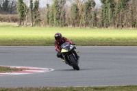 Motorcycle-action-photographs;Trackday-digital-images;event-digital-images;eventdigitalimages;no-limits-trackday;peter-wileman-photography;snetterton;snetterton-circuit-norfolk;snetterton-photographs;trackday;trackday-photos