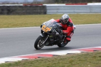Motorcycle-action-photographs;Trackday-digital-images;event-digital-images;eventdigitalimages;no-limits-trackday;peter-wileman-photography;snetterton;snetterton-circuit-norfolk;snetterton-photographs;trackday;trackday-photos