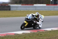 Motorcycle-action-photographs;Trackday-digital-images;event-digital-images;eventdigitalimages;no-limits-trackday;peter-wileman-photography;snetterton;snetterton-circuit-norfolk;snetterton-photographs;trackday;trackday-photos