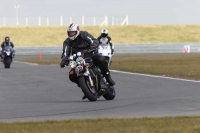 Motorcycle-action-photographs;Trackday-digital-images;event-digital-images;eventdigitalimages;no-limits-trackday;peter-wileman-photography;snetterton;snetterton-circuit-norfolk;snetterton-photographs;trackday;trackday-photos