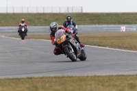 Motorcycle-action-photographs;Trackday-digital-images;event-digital-images;eventdigitalimages;no-limits-trackday;peter-wileman-photography;snetterton;snetterton-circuit-norfolk;snetterton-photographs;trackday;trackday-photos