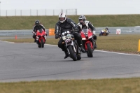 Motorcycle-action-photographs;Trackday-digital-images;event-digital-images;eventdigitalimages;no-limits-trackday;peter-wileman-photography;snetterton;snetterton-circuit-norfolk;snetterton-photographs;trackday;trackday-photos